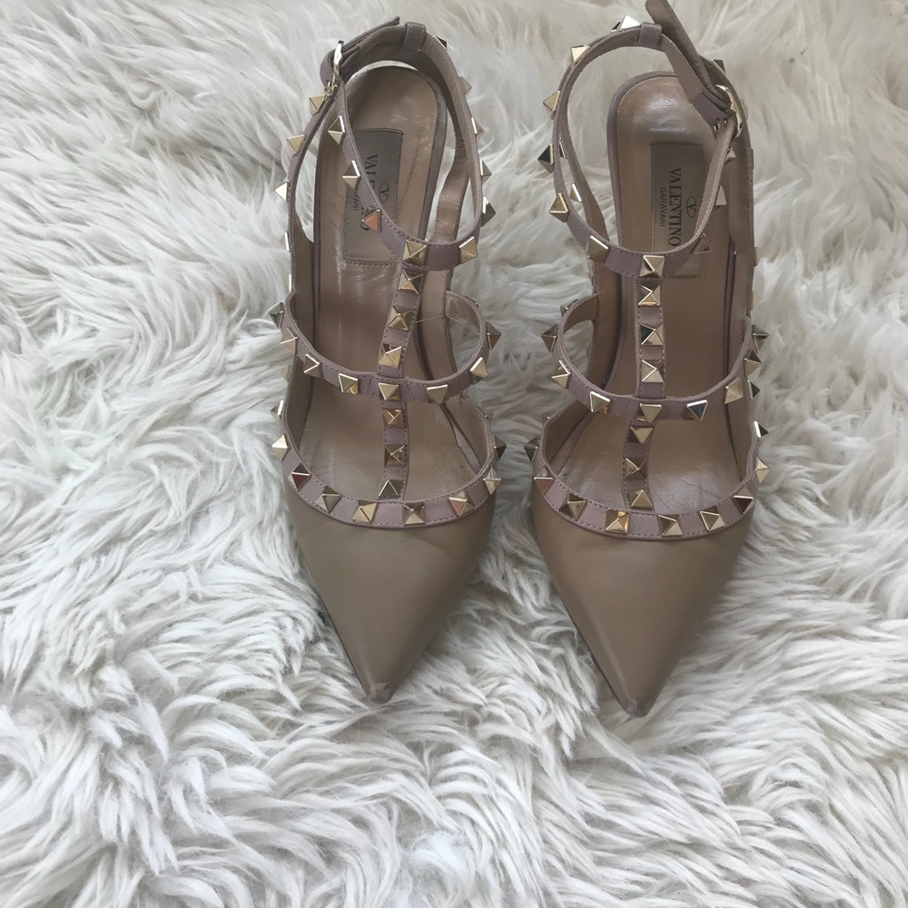 Valentino Garavani Rockstud heels - Picture 3 of 8